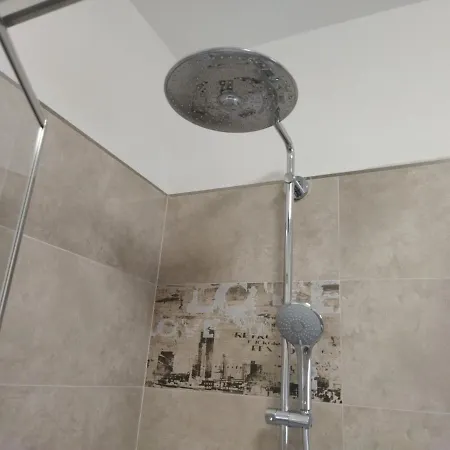 Lakefront Residenza Il Gallo In Riva Al Holiday home Pisogne